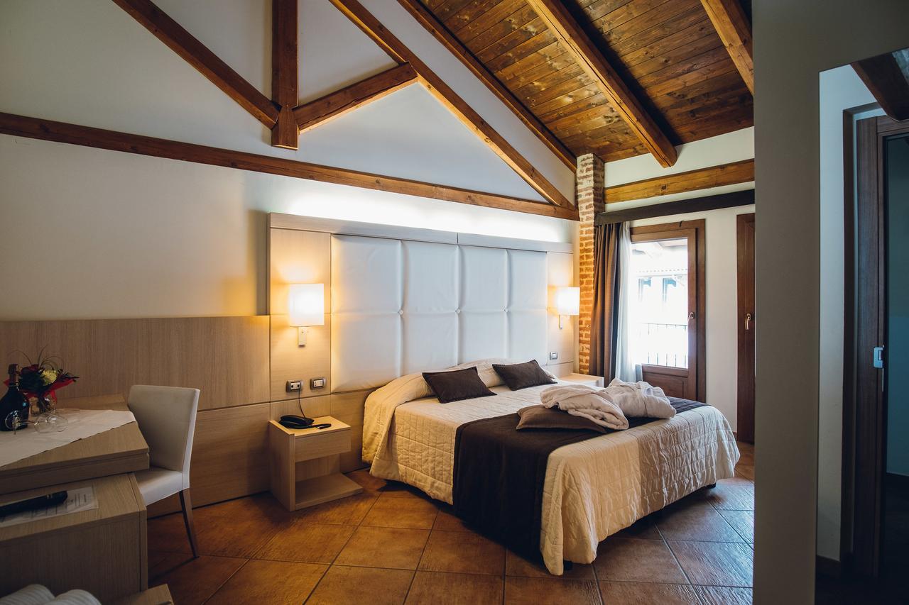 Hotel Ultimo Borgo Settimo Torinese Dış mekan fotoğraf